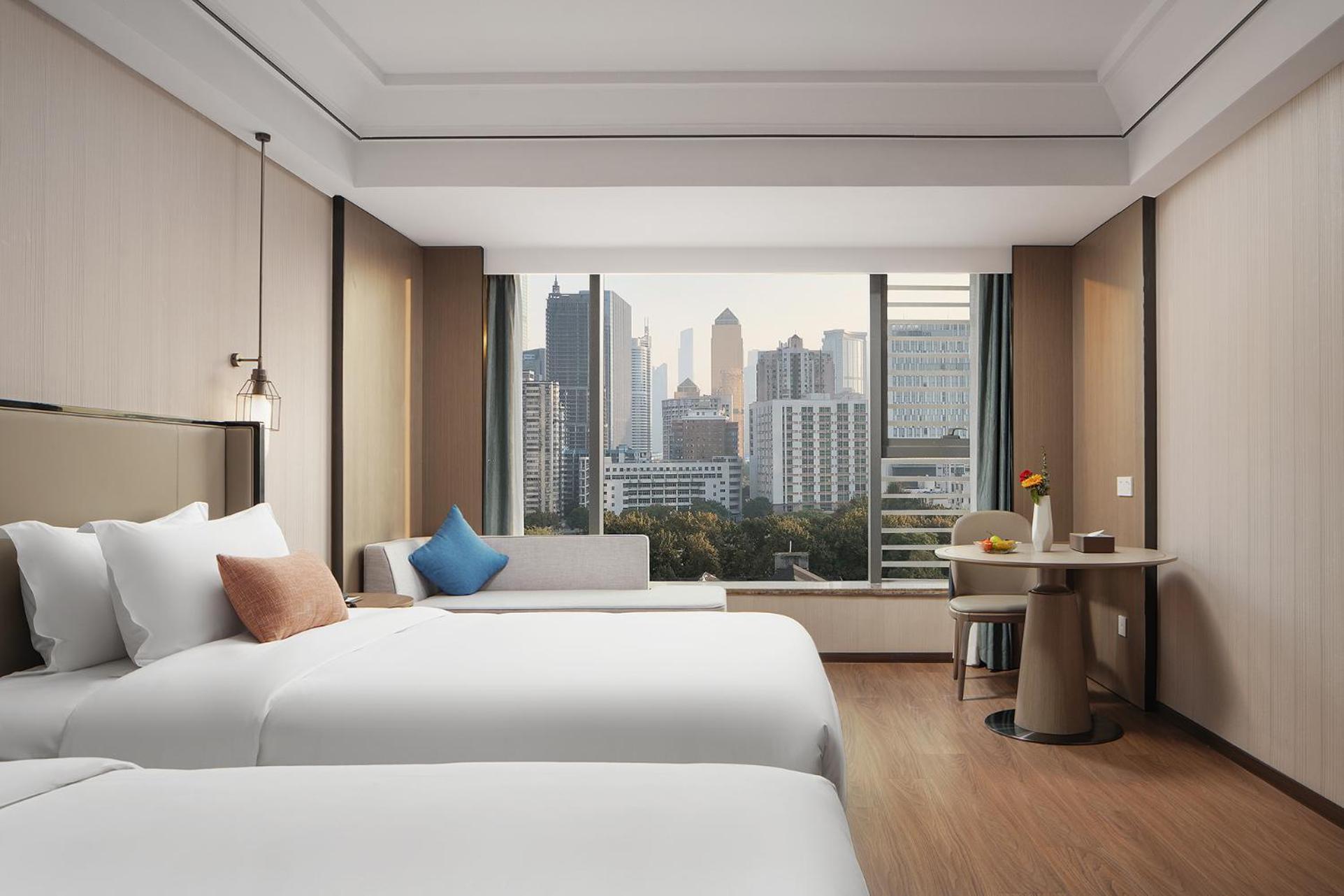 Mehood Lestie International Hotel Linhexi Guangzhou East Railway Branch - Free Shuttle Bus To Canton Fair Complex During Canton Fair Period & Free Afternoon Tea & Free Midnight Snack & Free Vpn Internet Access Dış mekan fotoğraf